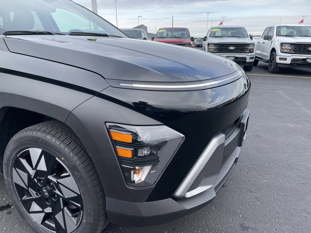 Used 2024 Hyundai Kona SEL image 26