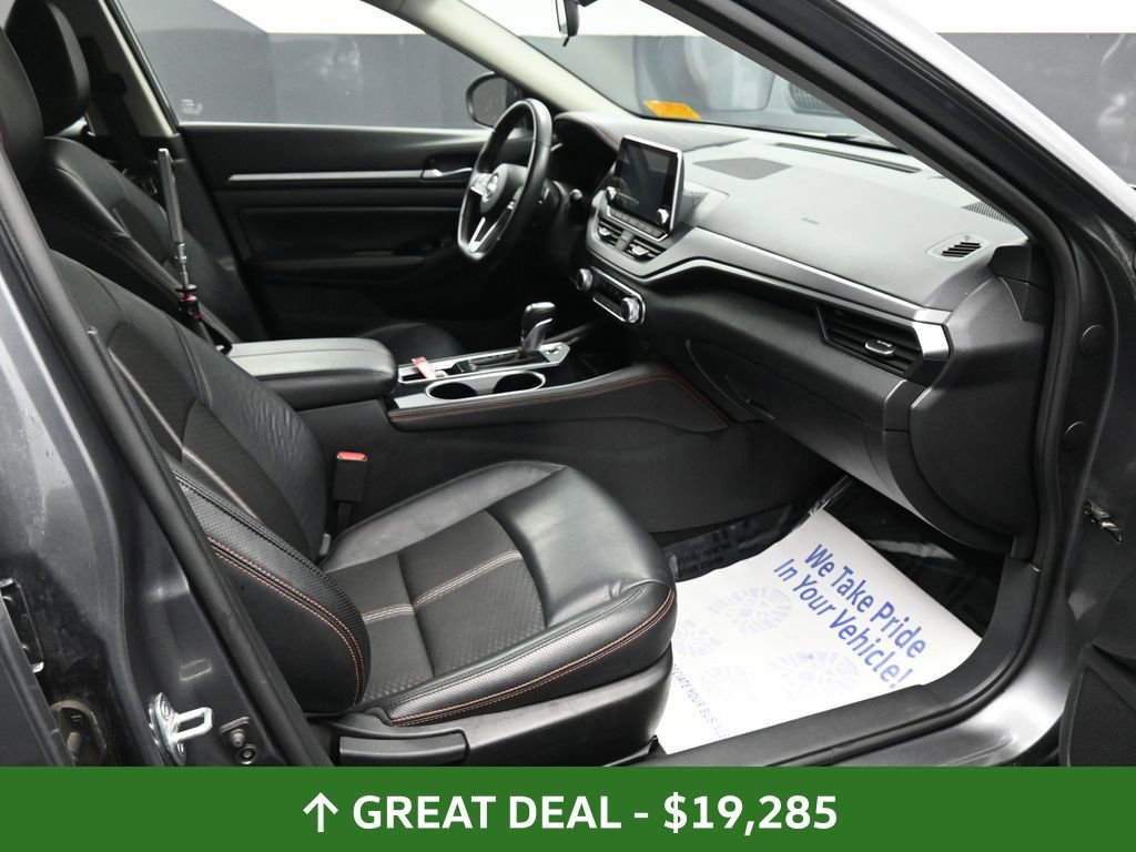 Used 2024 Nissan Altima 2.5 SR image 22
