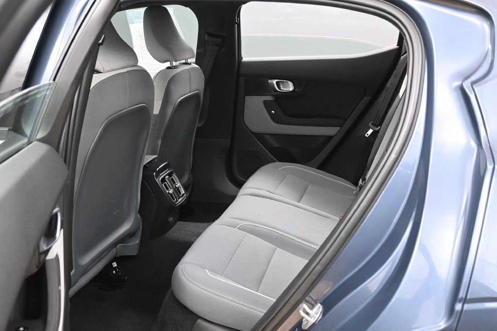 Used 2024 Polestar Polestar 2 AWD/4WD image 18