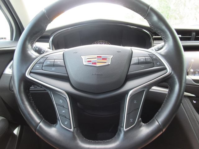 Used 2018 Cadillac XT5 Luxury w/ Driver Awareness Package AWD/4WD image 22