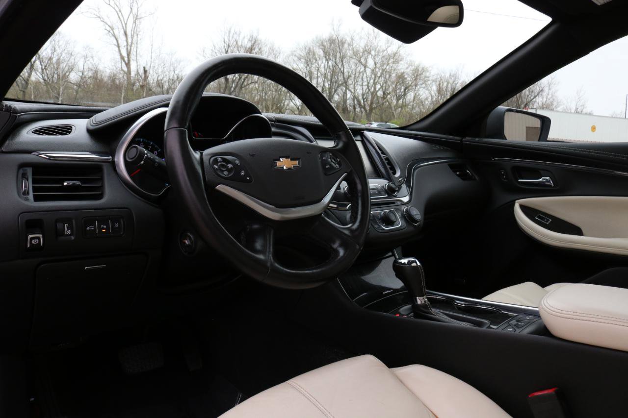 Used 2017 Chevrolet Impala Premier w/ Enhanced Convenience Package image 26