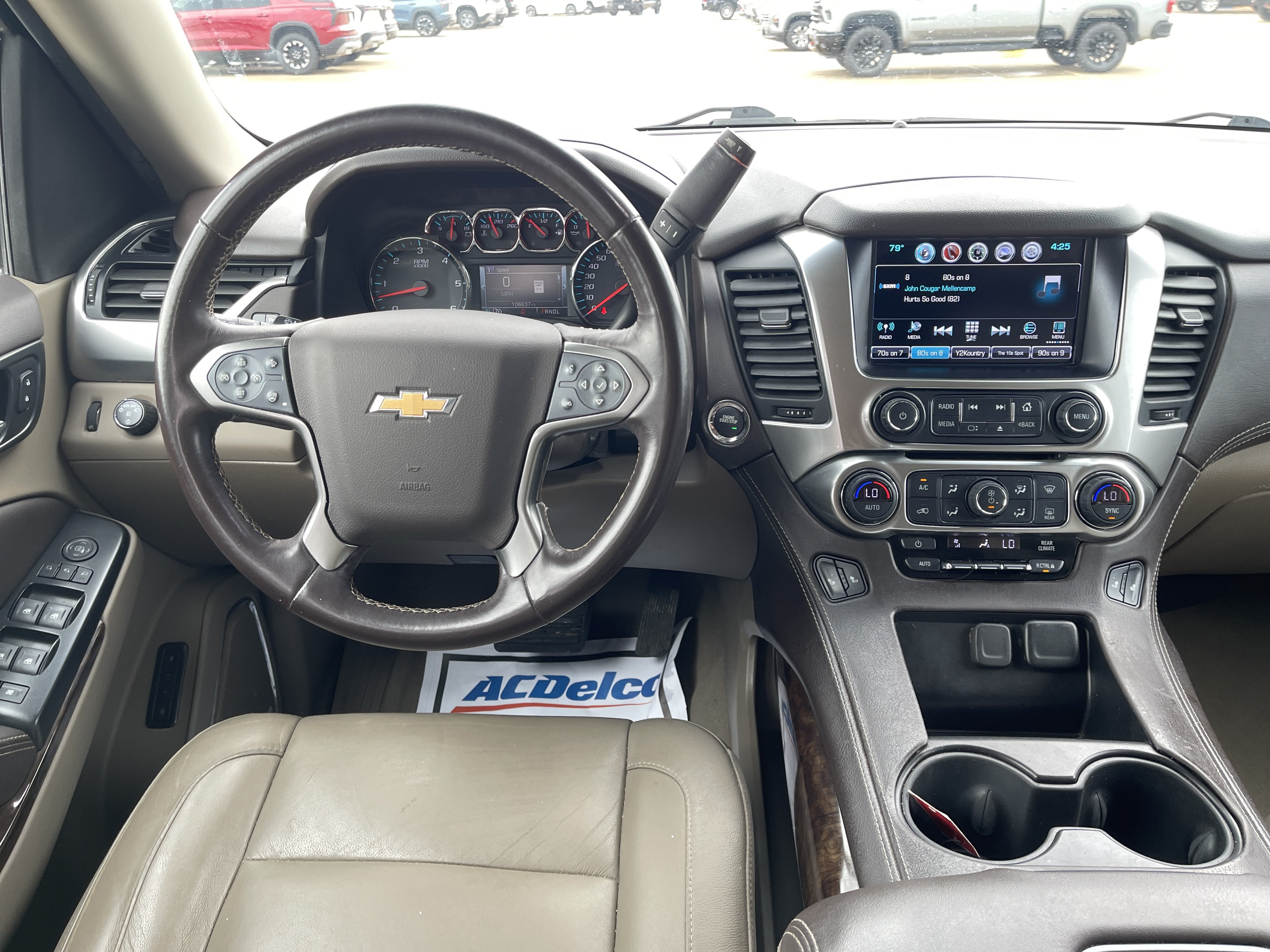 Used 2019 Chevrolet Suburban LT w/ LT Signature Package RWD image 17