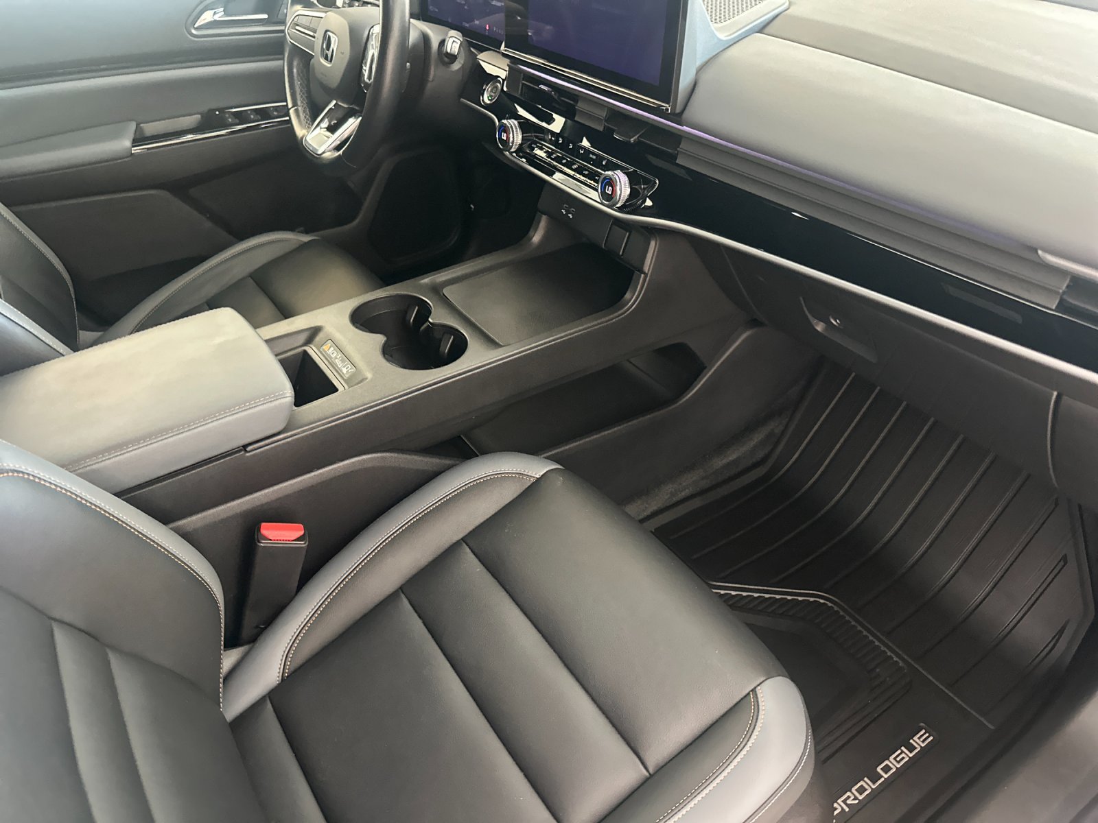 Used 2024 Honda Prologue Touring image 16