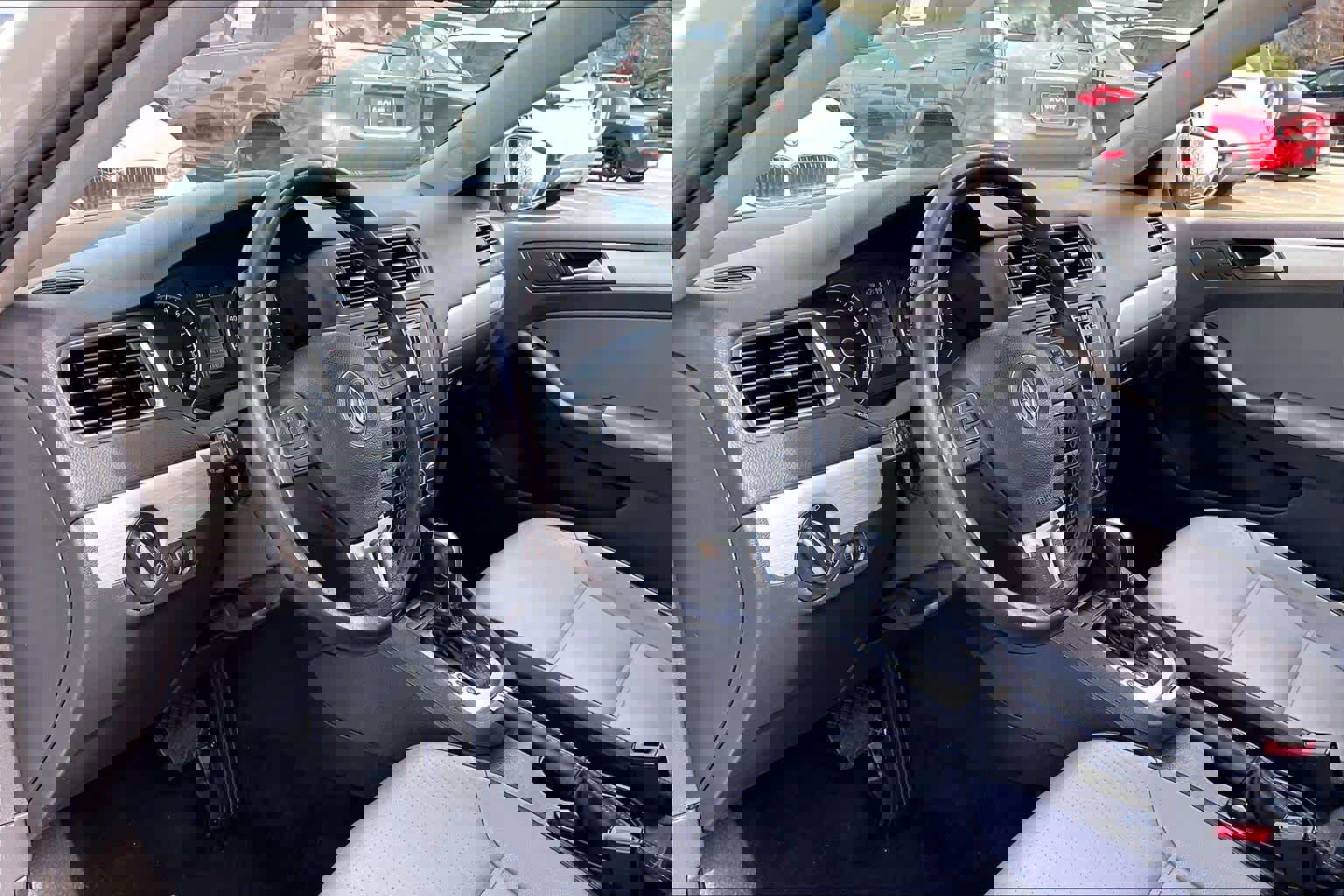 Used 2013 Volkswagen Jetta SEL image 16