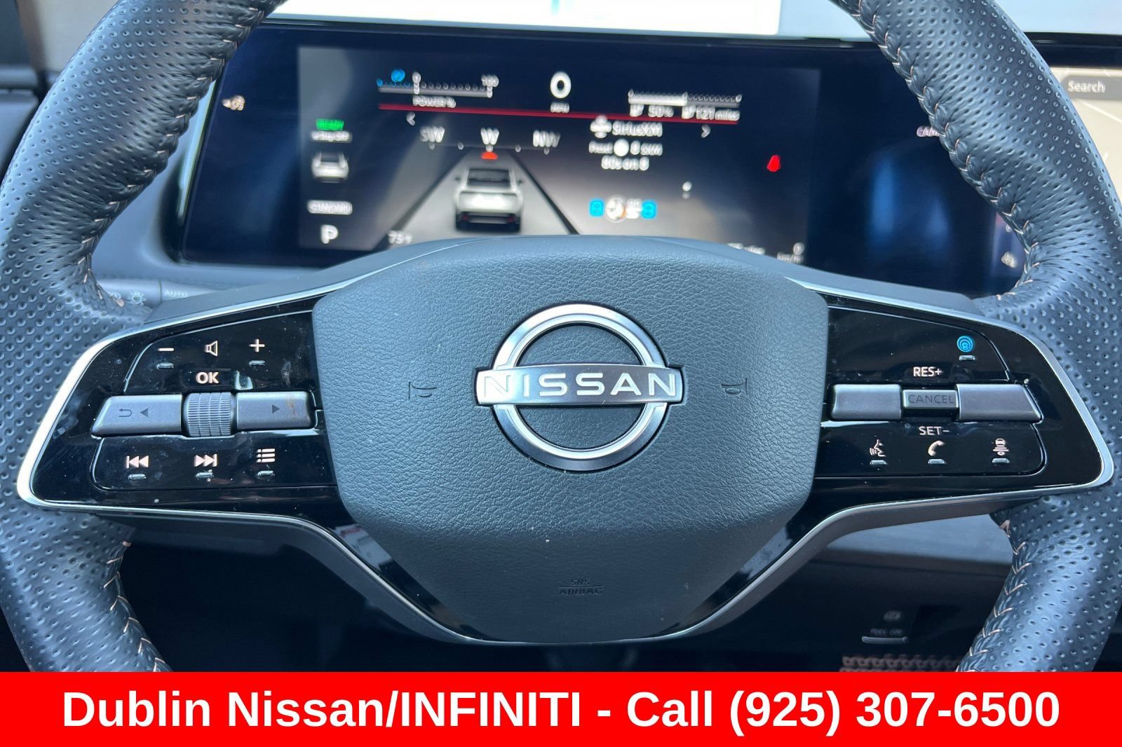 Used 2023 Nissan Ariya FWD image 34
