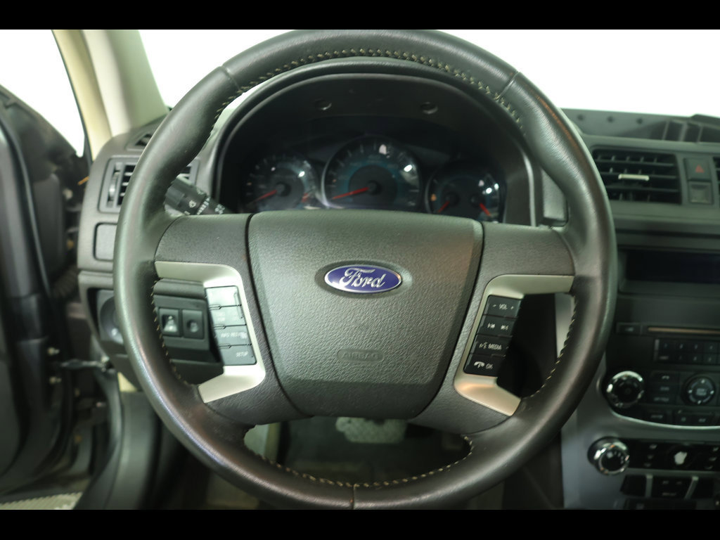 Used 2011 Ford Fusion SE w/ 202A Rapid Spec Order Code FWD image 10