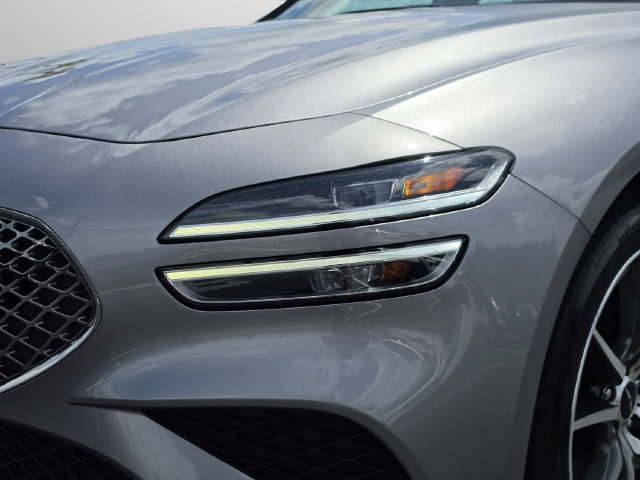 Used 2025 Genesis G70 2.5T AWD/4WD image 18