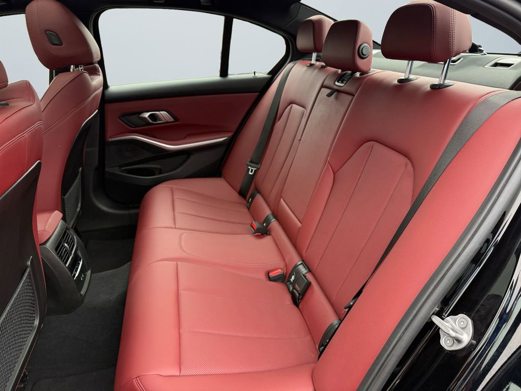 Used 2023 BMW 330i xDrive Sedan w/ Driving Assistance Package image 13