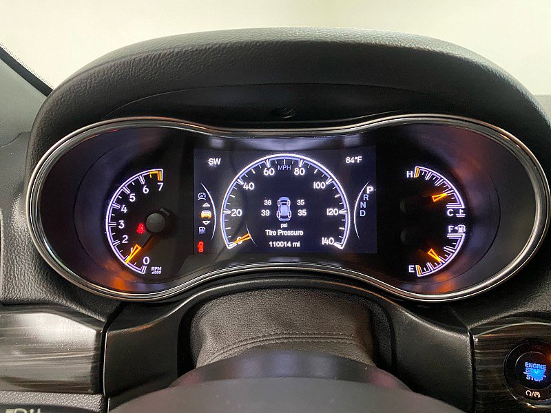 Used 2019 Jeep Grand Cherokee Laredo image 25