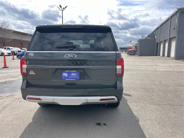 Used 2023 Ford Expedition Timberline image 4