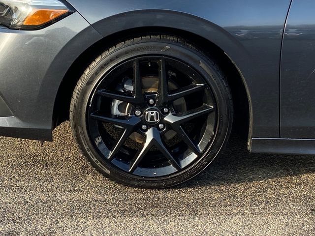 Used 2023 Honda Civic Sport image 9
