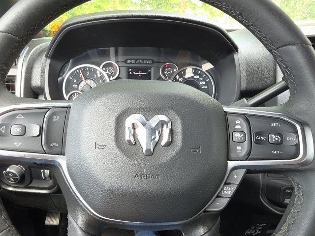 Used 2025 RAM 2500 Big Horn AWD/4WD image 5