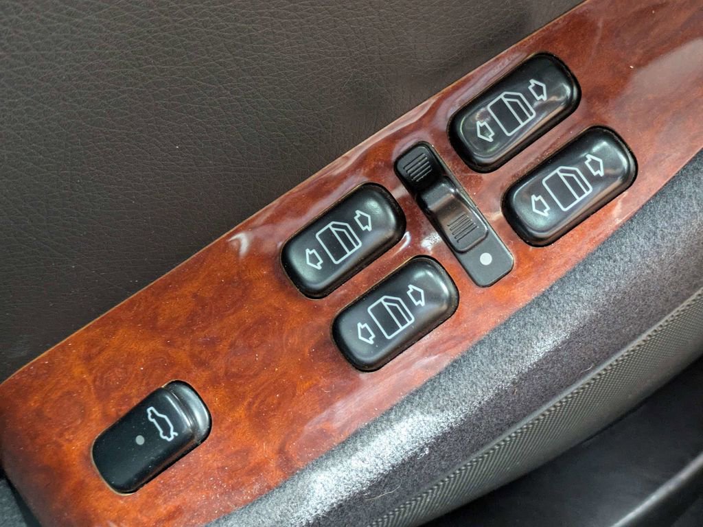 Used 2001 Mercedes-Benz S 430 image 21