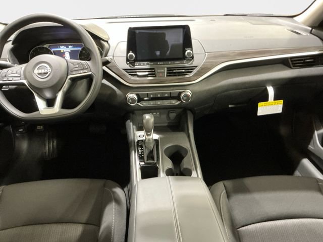 New 2025 Nissan Altima 2.5 SV image 11