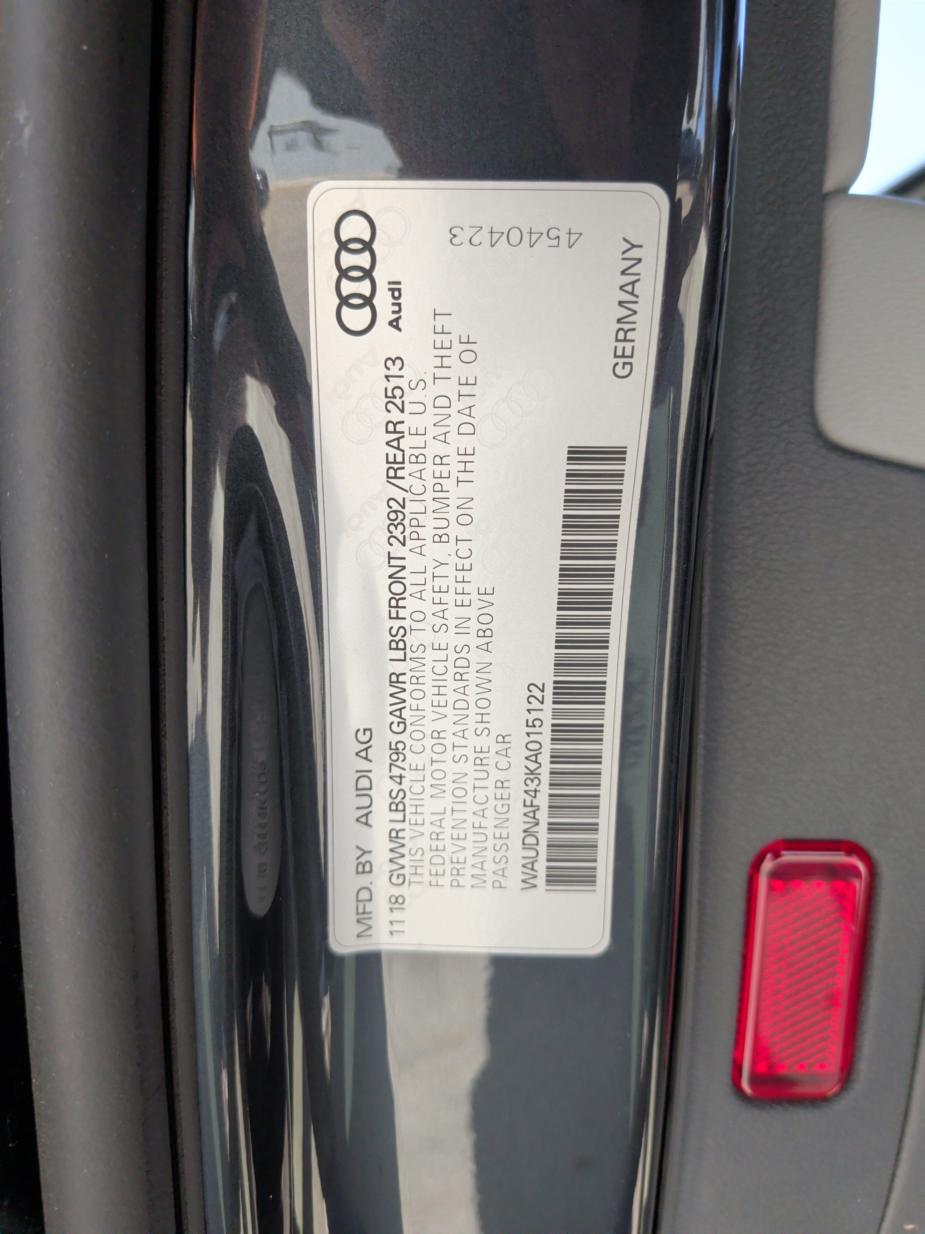 Used 2019 Audi A4 2.0T Premium w/ Convenience Package image 34