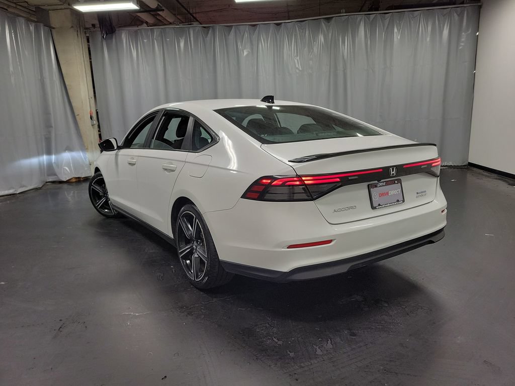 Used 2023 Honda Accord Sport image 6