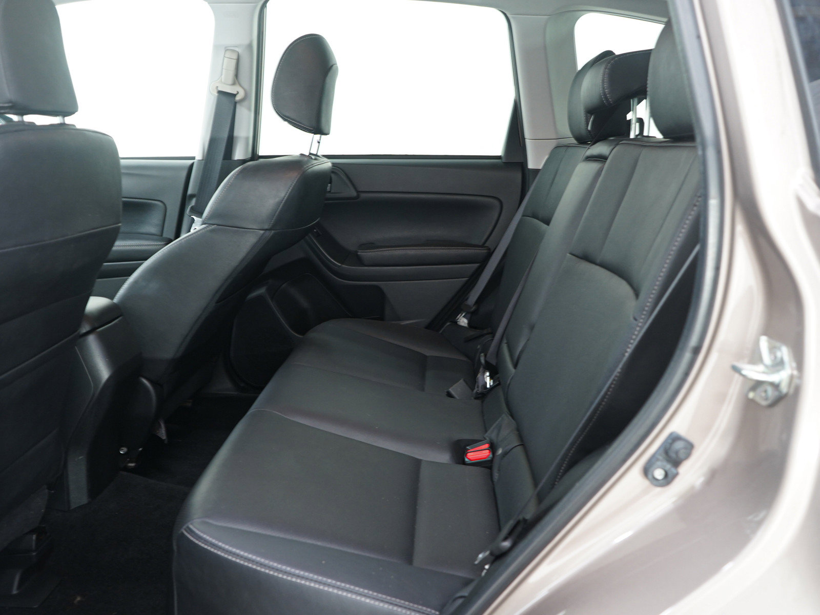 Used 2015 Subaru Forester 2.5i Limited image 15