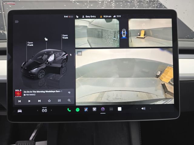 Used 2025 Tesla Model Y Long Range image 30