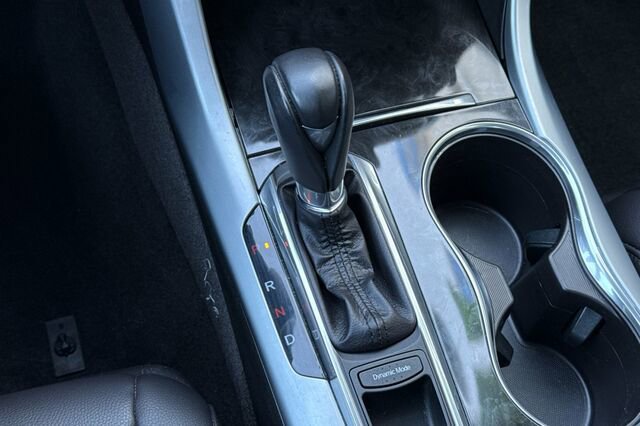 Used 2018 Acura TLX image 20