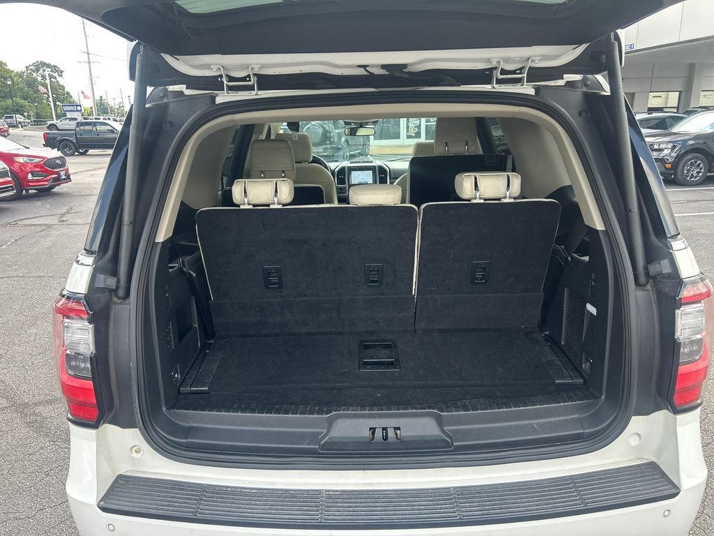Used 2020 Ford Expedition Platinum AWD/4WD image 28