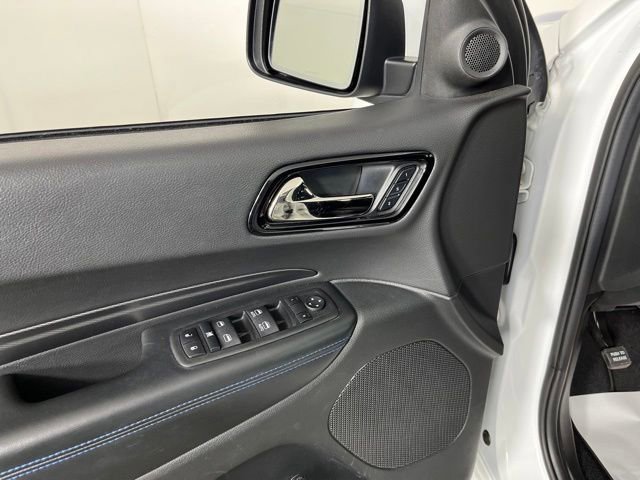 Used 2022 Dodge Durango R/T w/ Tow 'N Go Package AWD/4WD image 16