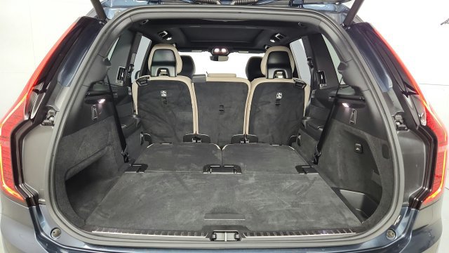 Certified 2026 Volvo XC90 B6 Plus w/ Protection Package AWD/4WD image 41