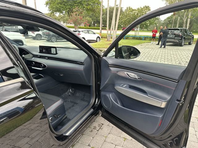 Used 2024 Genesis GV70 2.5T w/ Sport Prestige Package AWD/4WD image 23