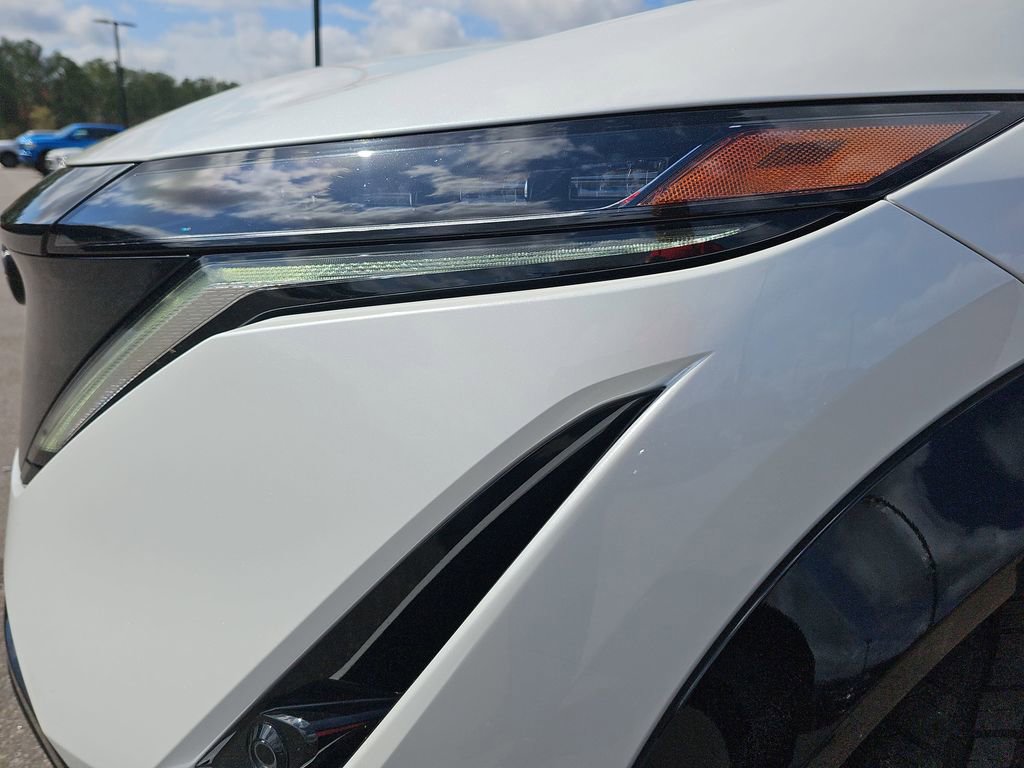 Used 2023 Nissan Ariya FWD image 33