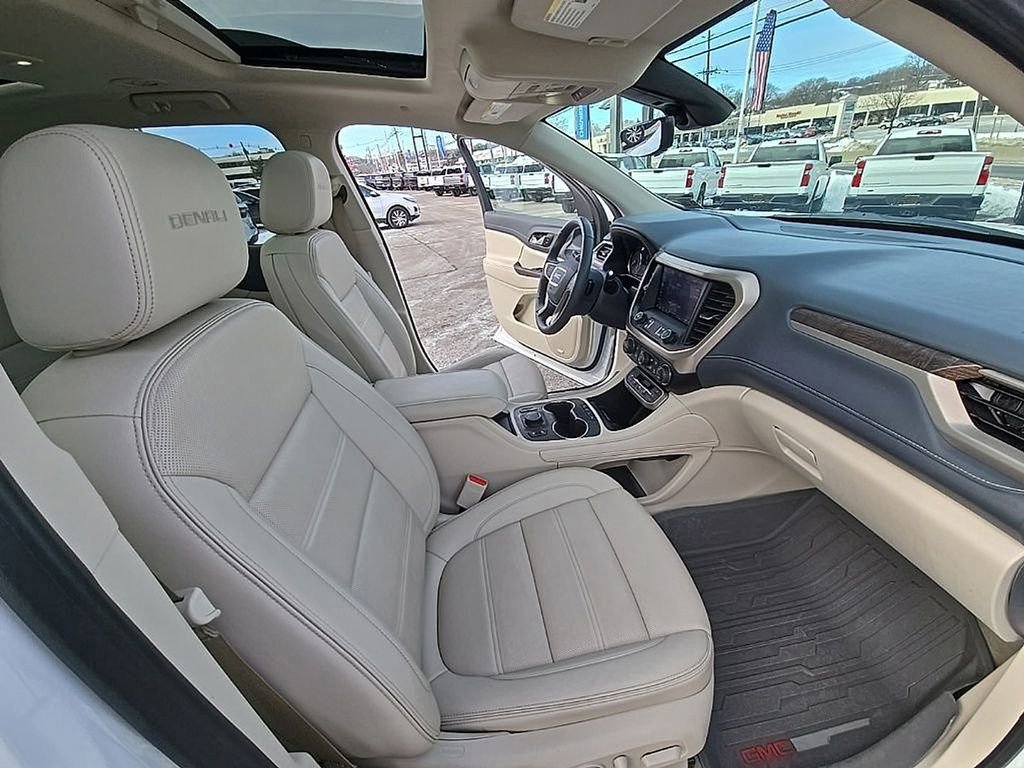 Used 2023 GMC Acadia Denali w/ Denali Ultimate Package image 35
