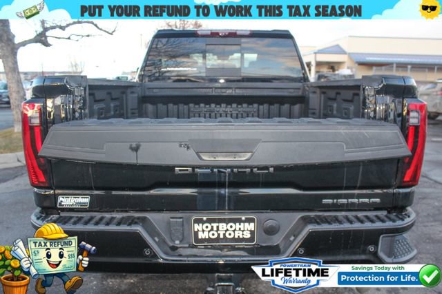 Used 2024 GMC Sierra 3500 Denali w/ Denali Reserve Package image 9