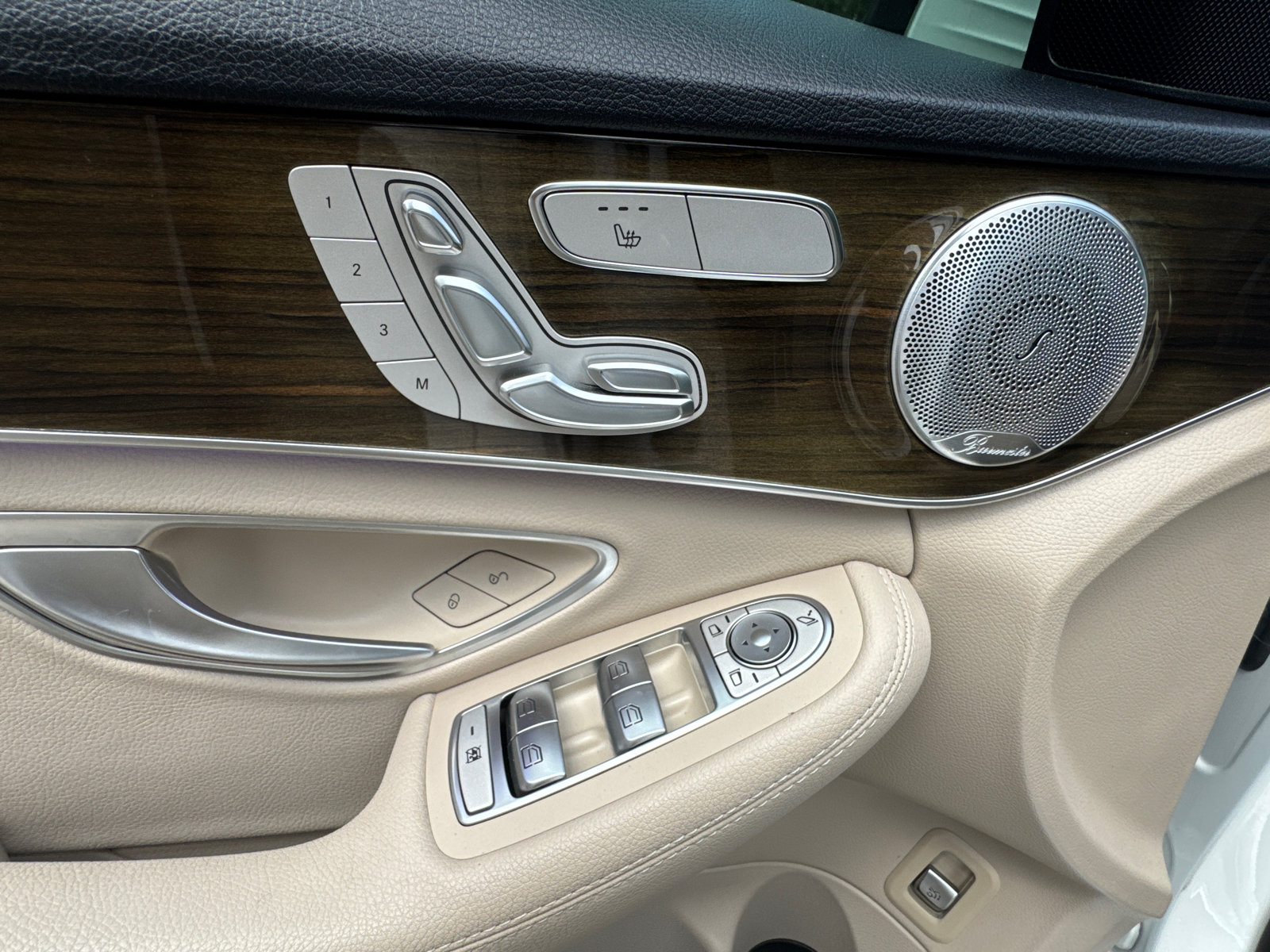 Used 2021 Mercedes-Benz C 300 Sedan image 10