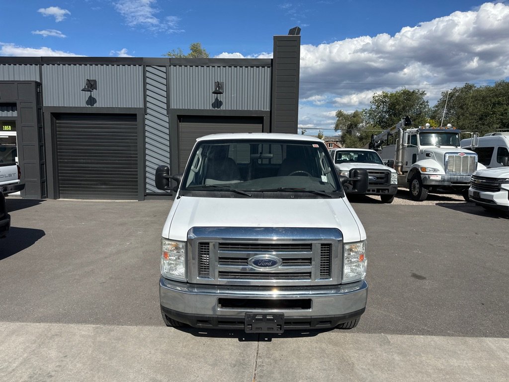 Used 2008 Ford E-250 and Econoline 250 image 2
