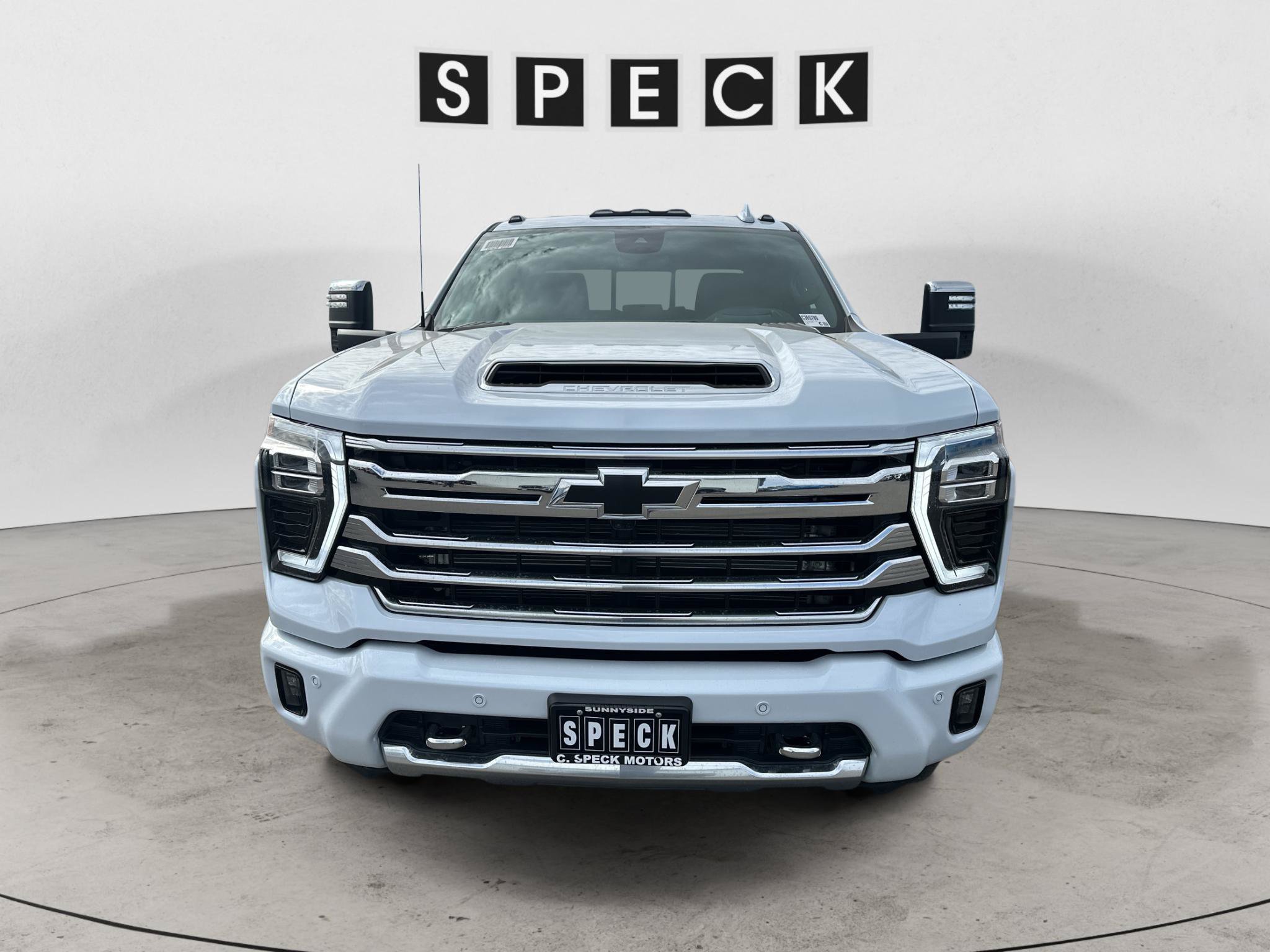 New 2026 Chevrolet Silverado 3500 High Country w/ High Country Premium Package AWD/4WD image 8