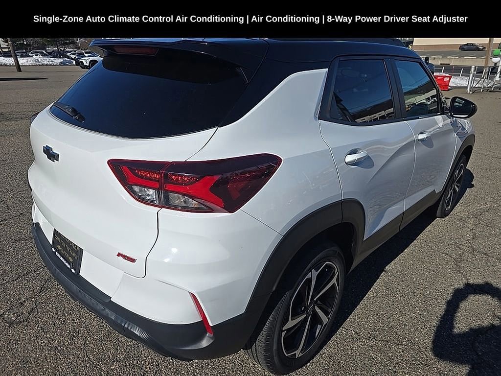 Used 2023 Chevrolet TrailBlazer RS w/ Convenience Package image 3