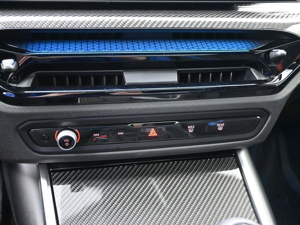 Used 2026 BMW M2 w/ Lighting Package image 21