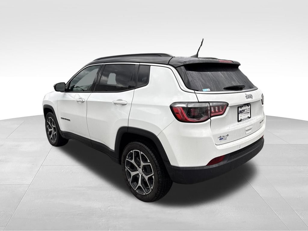 Used 2024 Jeep Compass Limited AWD/4WD image 6