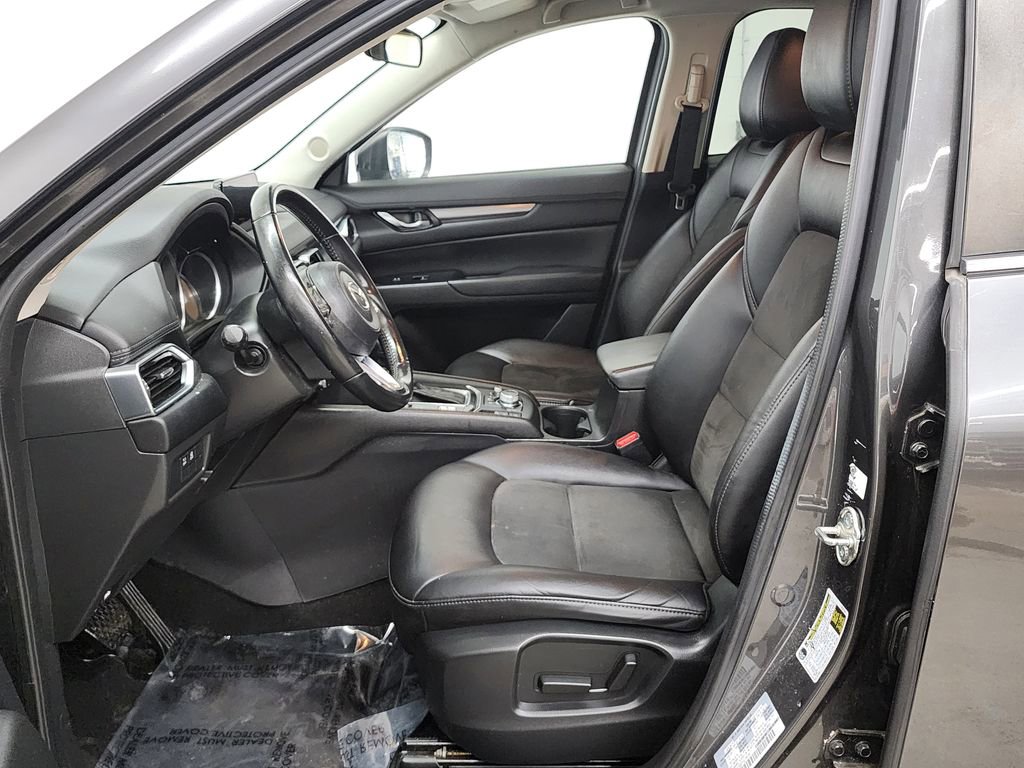 Used 2019 MAZDA CX-5 Touring image 12
