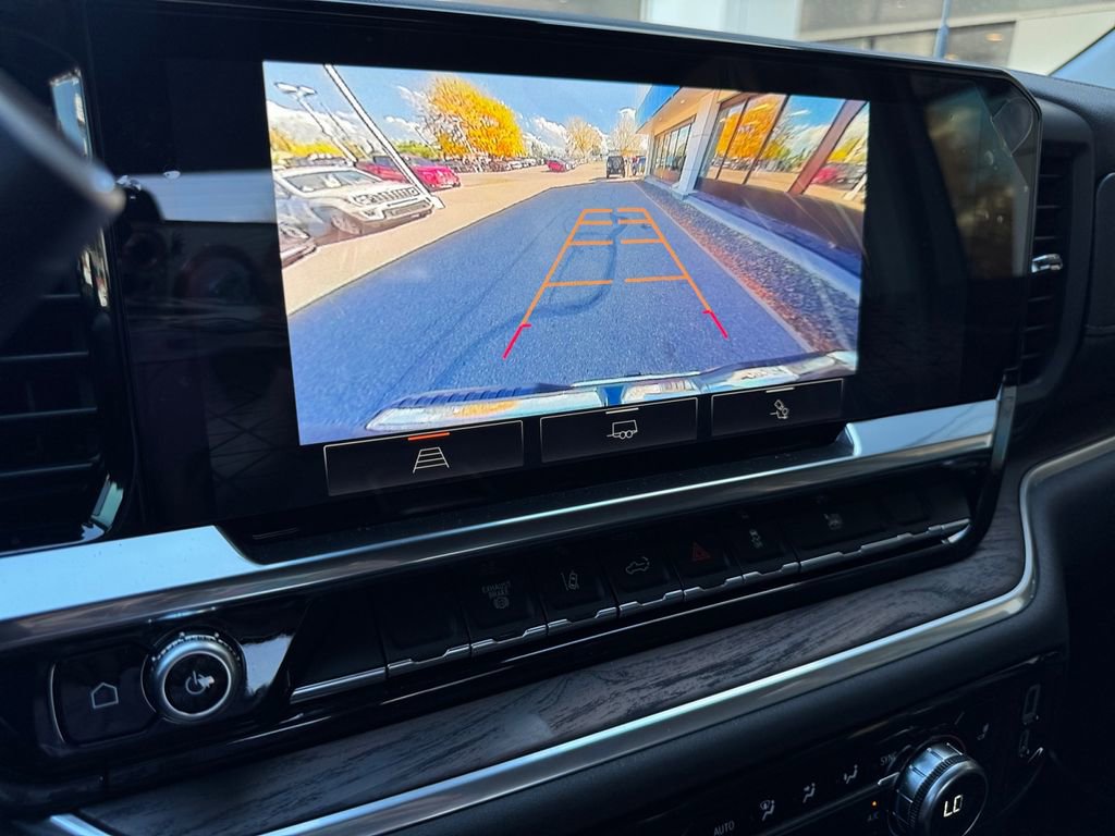 Used 2026 GMC Sierra 2500 SLT image 25