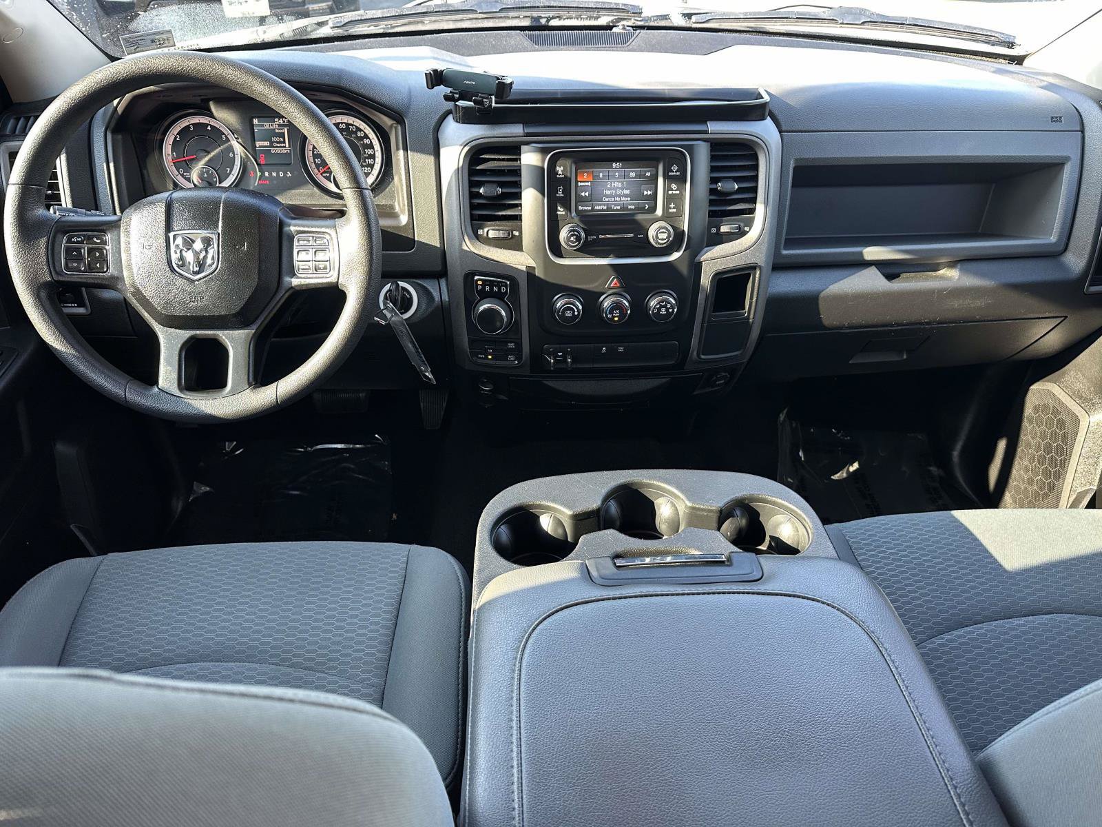 Used 2018 RAM 1500 Express w/ Express Value Package AWD/4WD image 9