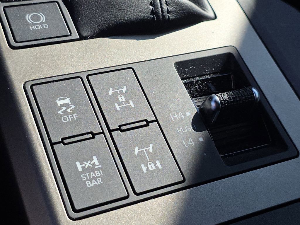 Used 2025 Toyota Land Cruiser image 16