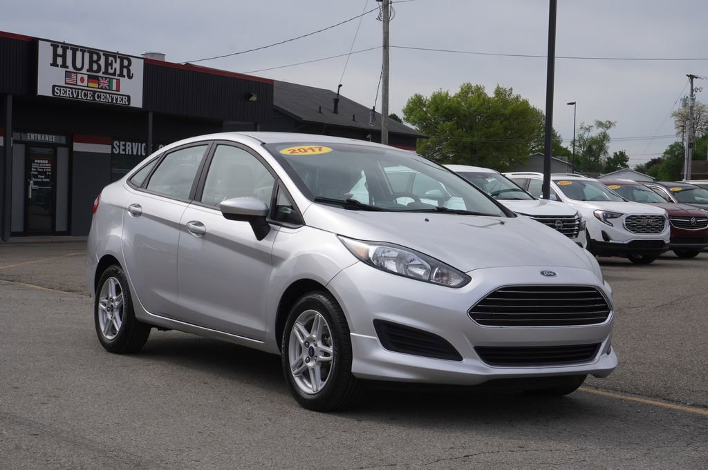 Used 2017 Ford Fiesta SE FWD image 9