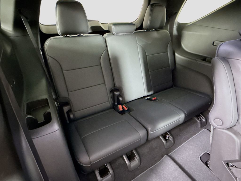New 2026 Chevrolet Traverse LT w/ Enhanced Driving Package image 27