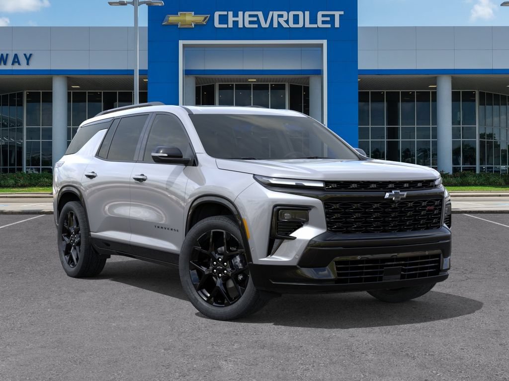 New 2026 Chevrolet Traverse RS w/ LPO, Floor Liner Package FWD image 7