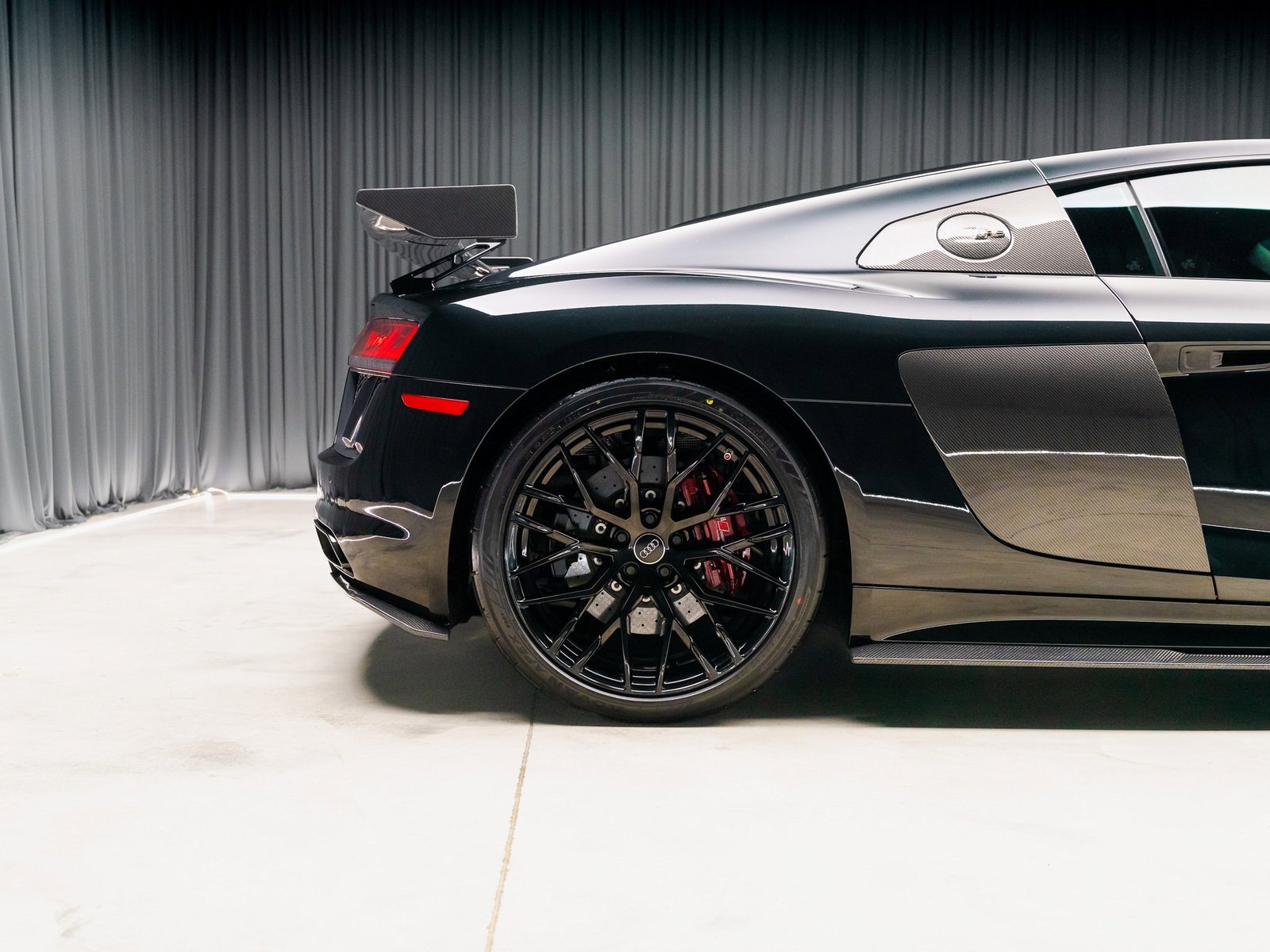 Used 2017 Audi R8 V10 plus image 39