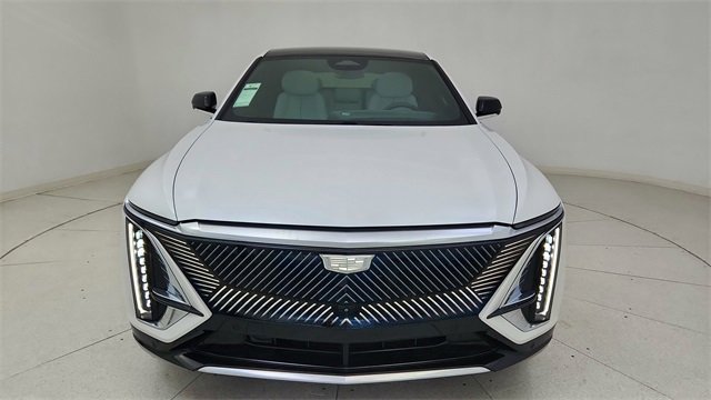 Used 2024 Cadillac Lyriq Luxury image 13