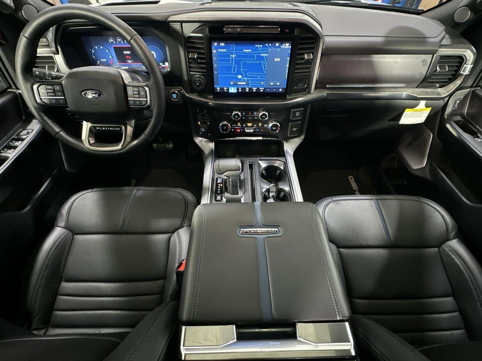 New 2025 Ford F150 Platinum w/ Equipment Group 702A High image 31