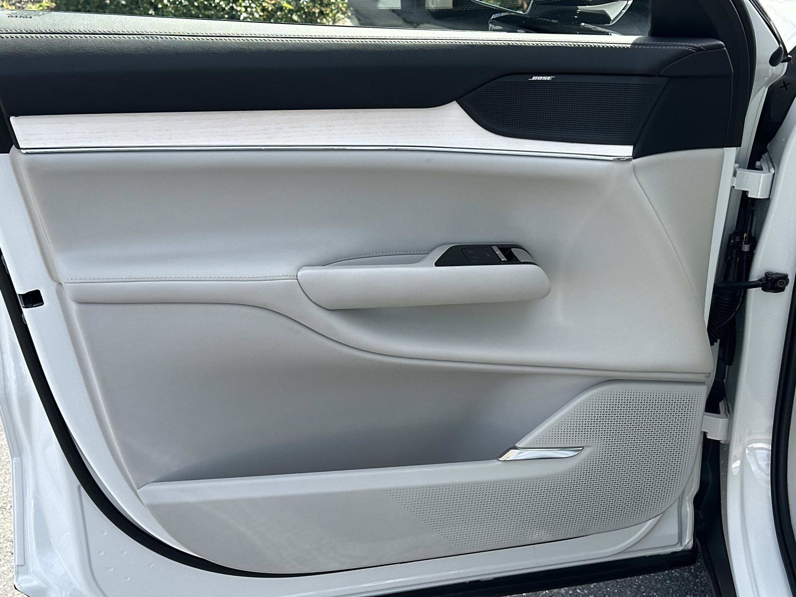 Certified 2025 Volvo EX90 Ultra image 15