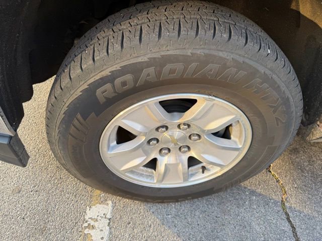 Used 2018 Chevrolet Silverado 1500 LT w/ All Star Edition image 11