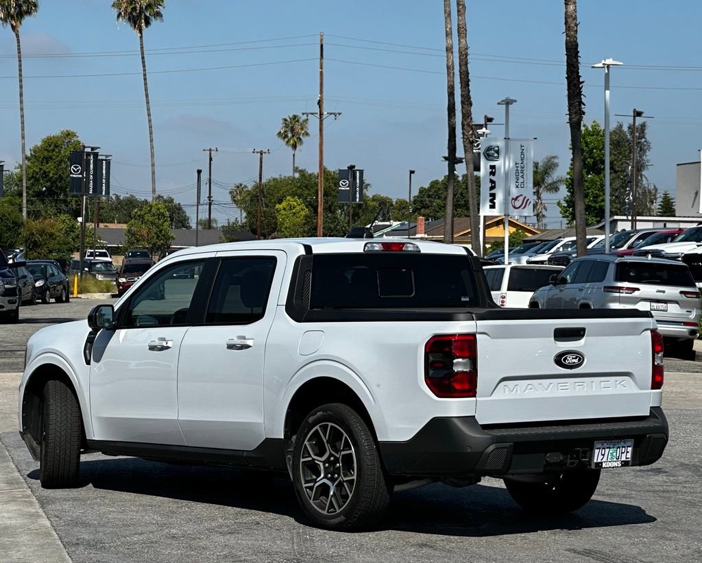 Used 2025 Ford Maverick Lariat w/ 4K Tow Package AWD/4WD image 2