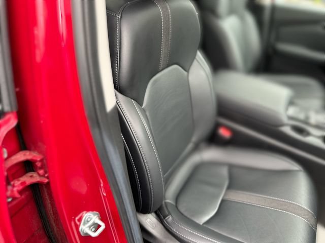 Used 2025 Honda Pilot Touring image 28